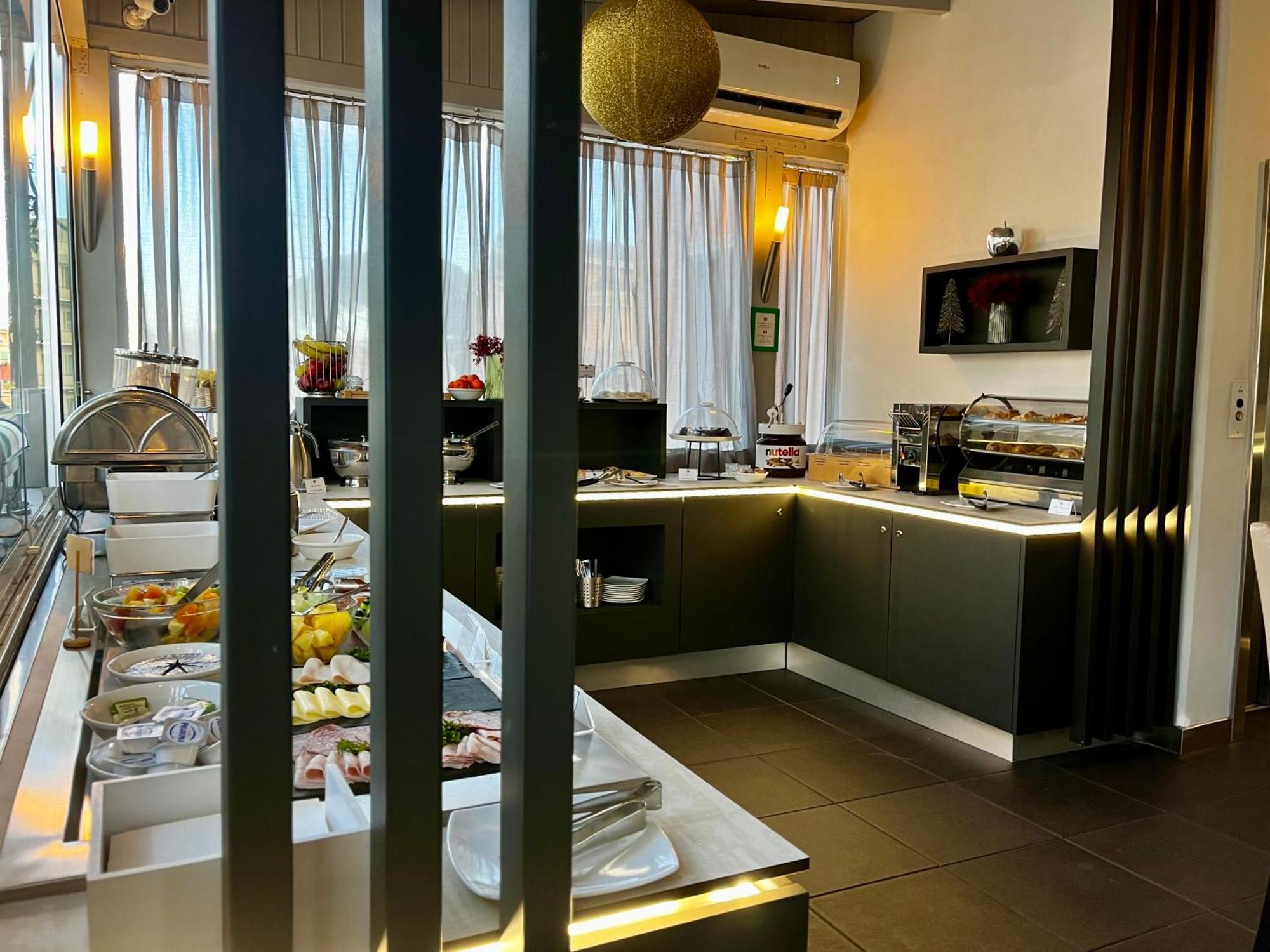 Best Western Cinemusic Hotel Rome Exterior photo